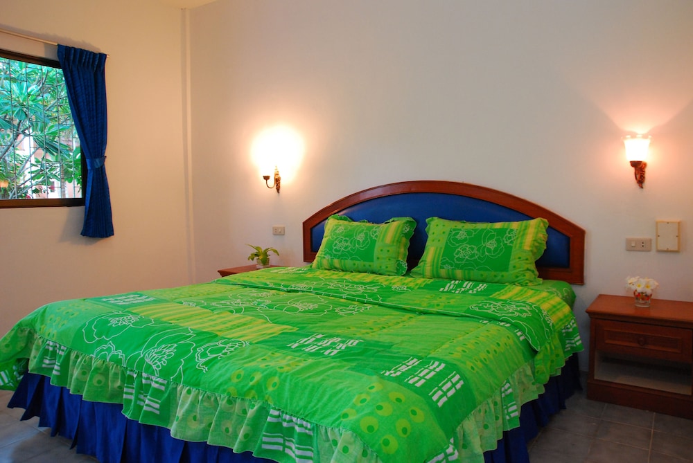 STANDARD, DOUBLE BED