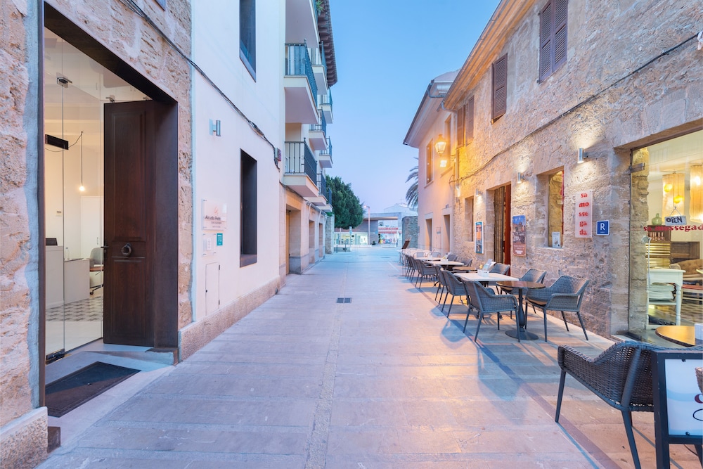 Alcudia Petit 43/50