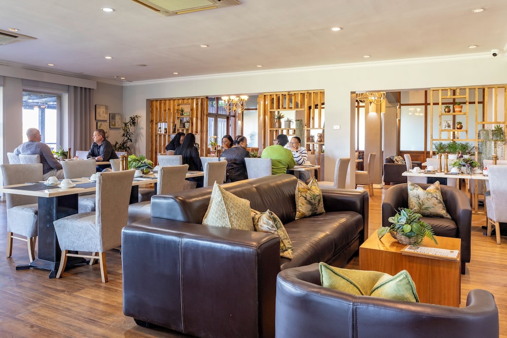 Devonvale Golf and Wine Estate 31/50