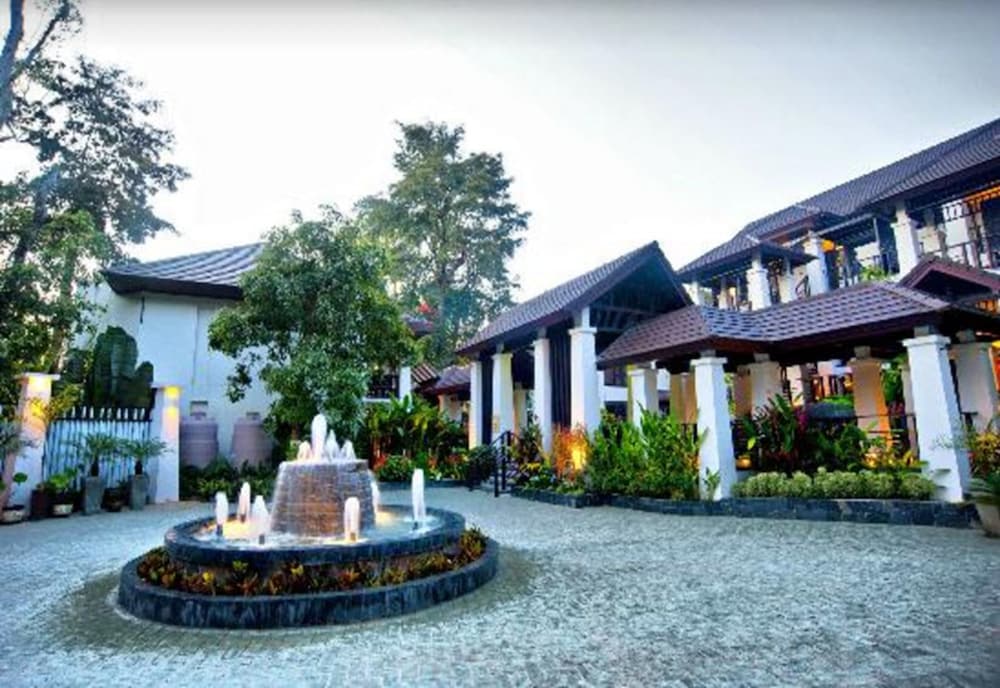 Samed Pavilion Resort 5/50