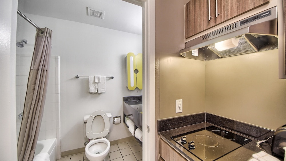 Studio 6 Extended Stay - San Antonio, TX - Six Flags 53/58