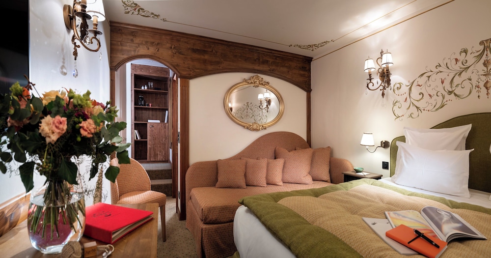 Hotel de la Loze 14/49