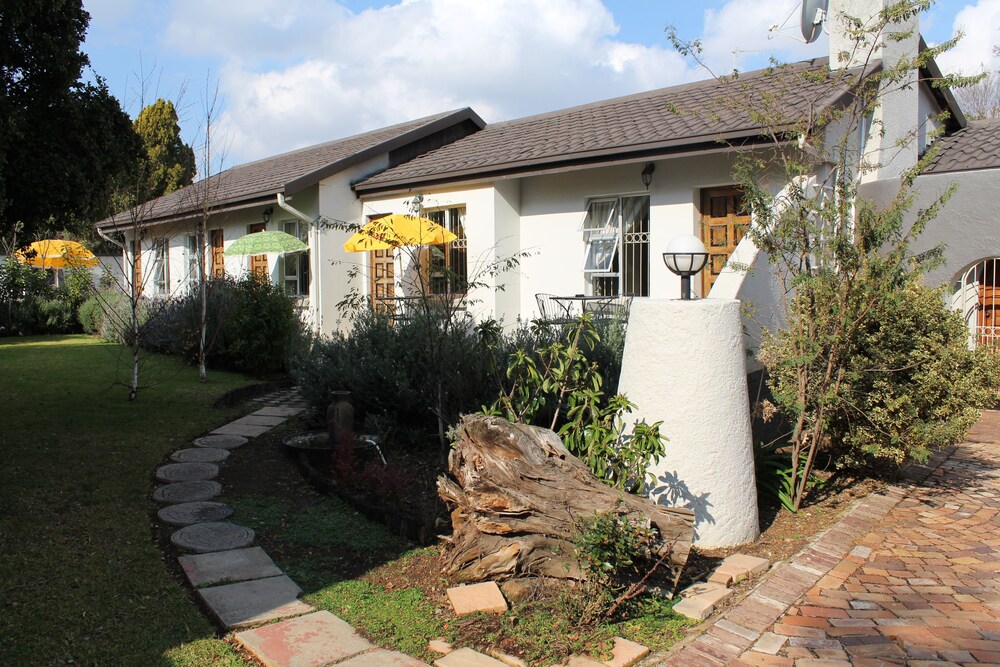 3Liebeloft Guest House 40/50