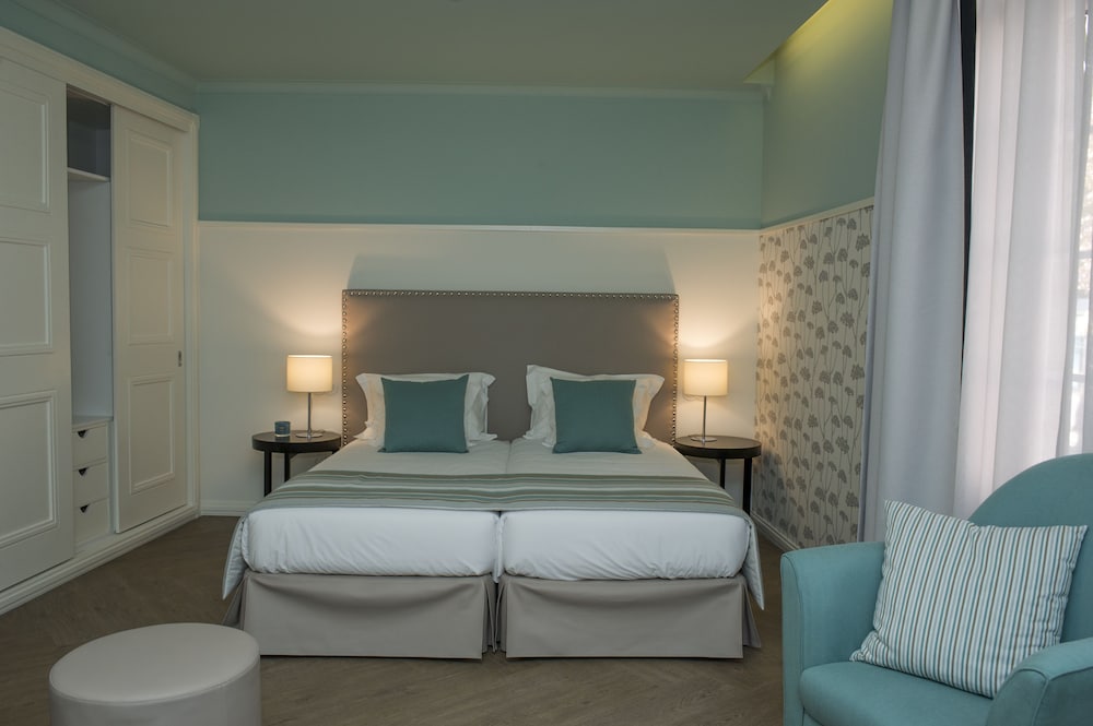 STANDARD, DOUBLE BED