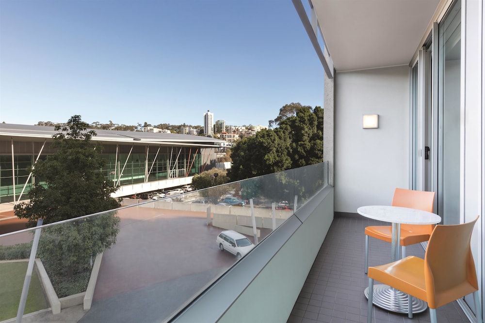 Adina Apartment Hotel Perth 33/73