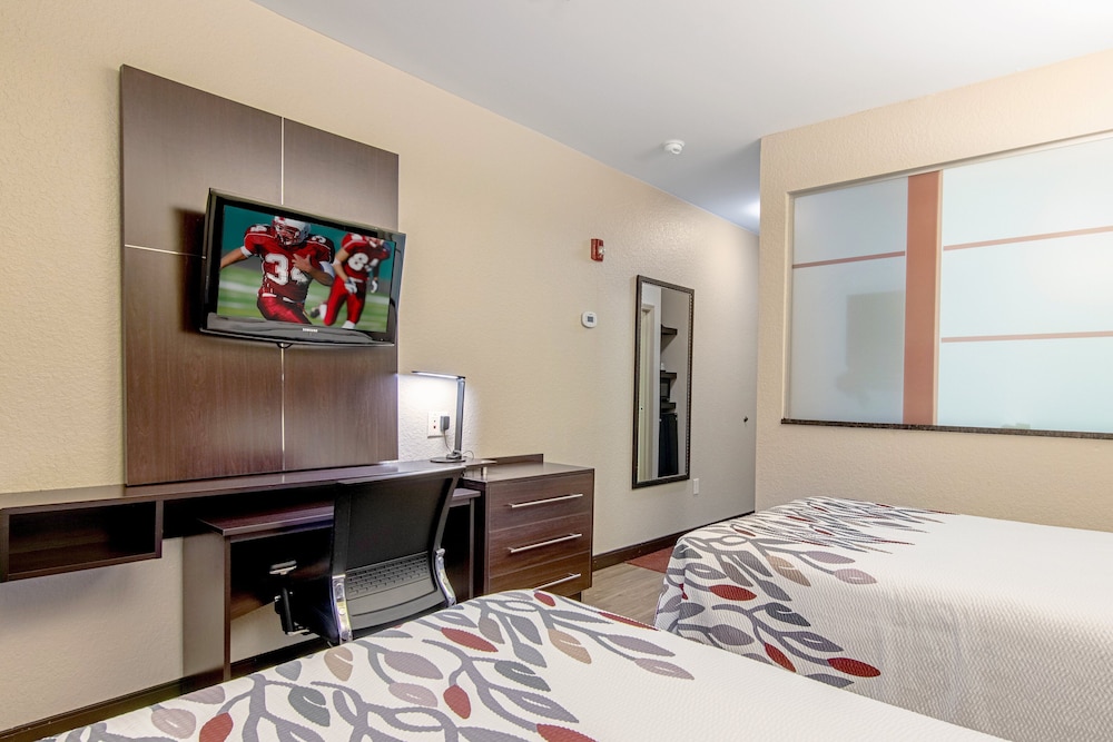 Red Roof Inn Locust Grove 6/22
