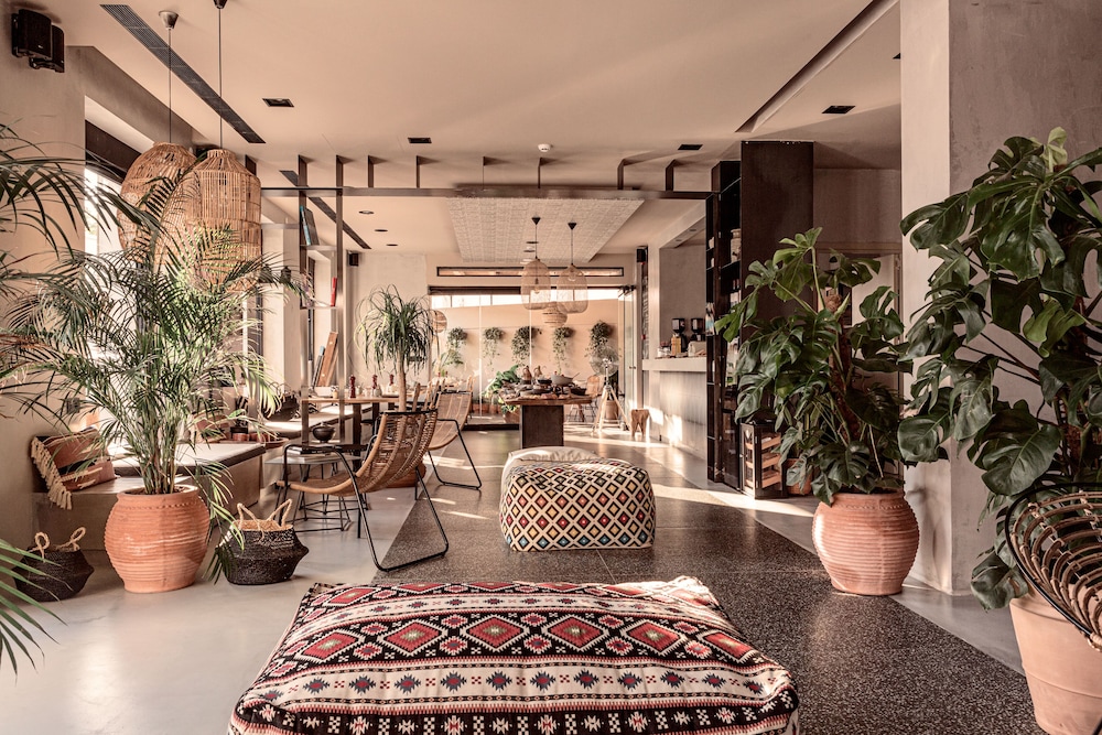 Cook's Club City Beach Rhodes 37/63