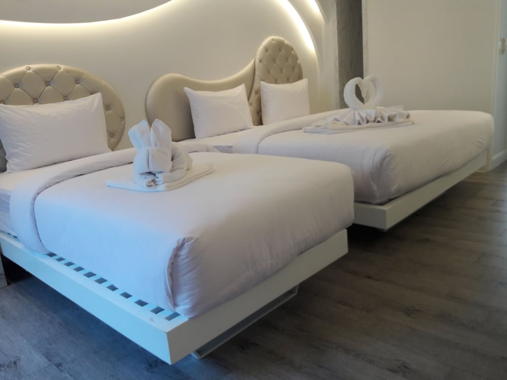 AVATARA RESORT 19/59