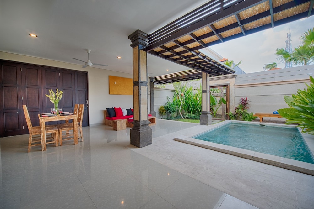 Puri Canggu Villas & Rooms 13/68