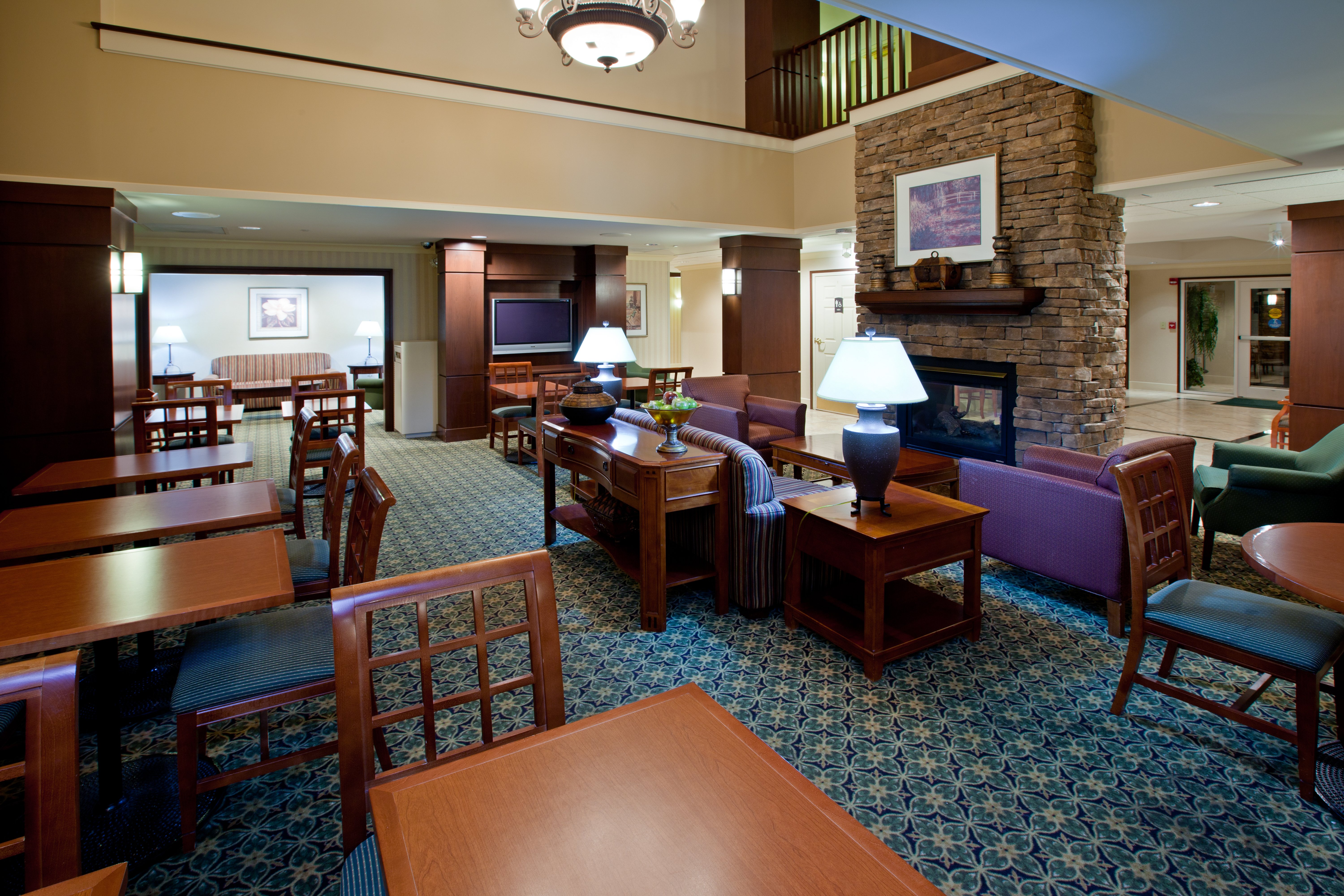 Staybridge Suites Indianapolis Airport 55/70
