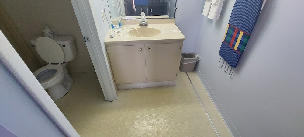 Rodeway Inn Kalkaska MI 22/22