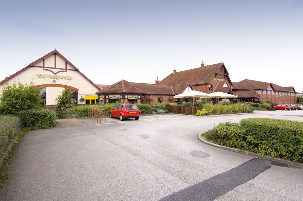 Premier Inn Mansfield 19/26