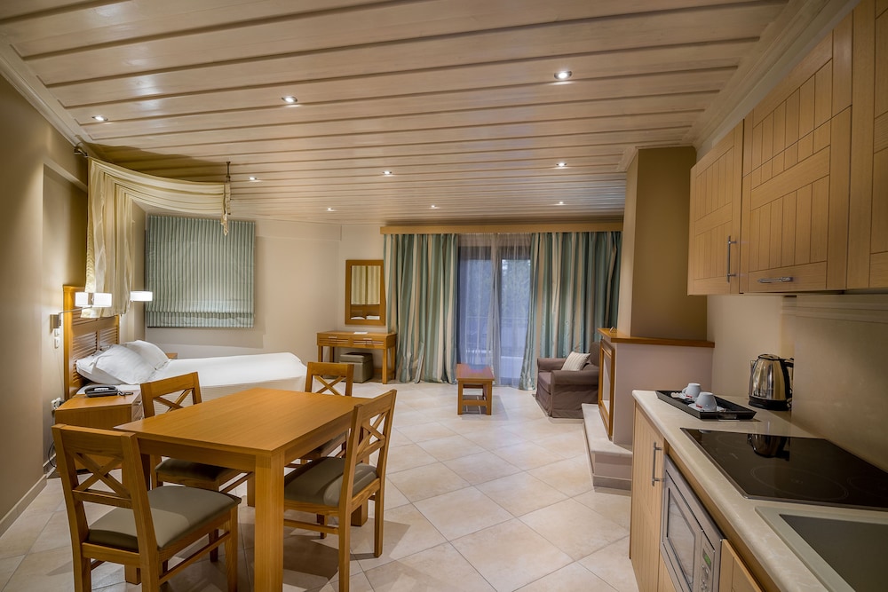 Daluz Boutique Hotel 58/78