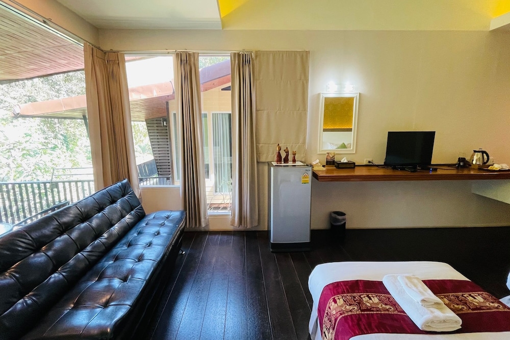 Banrimkwae Paerimnam Resort 21/50