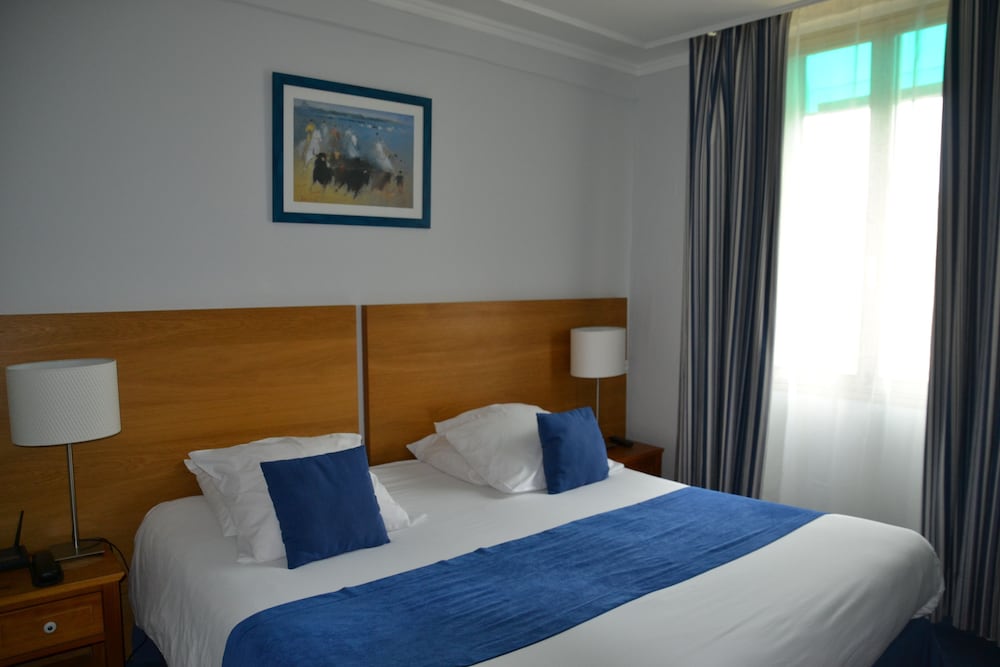 STANDARD, TWIN BEDS