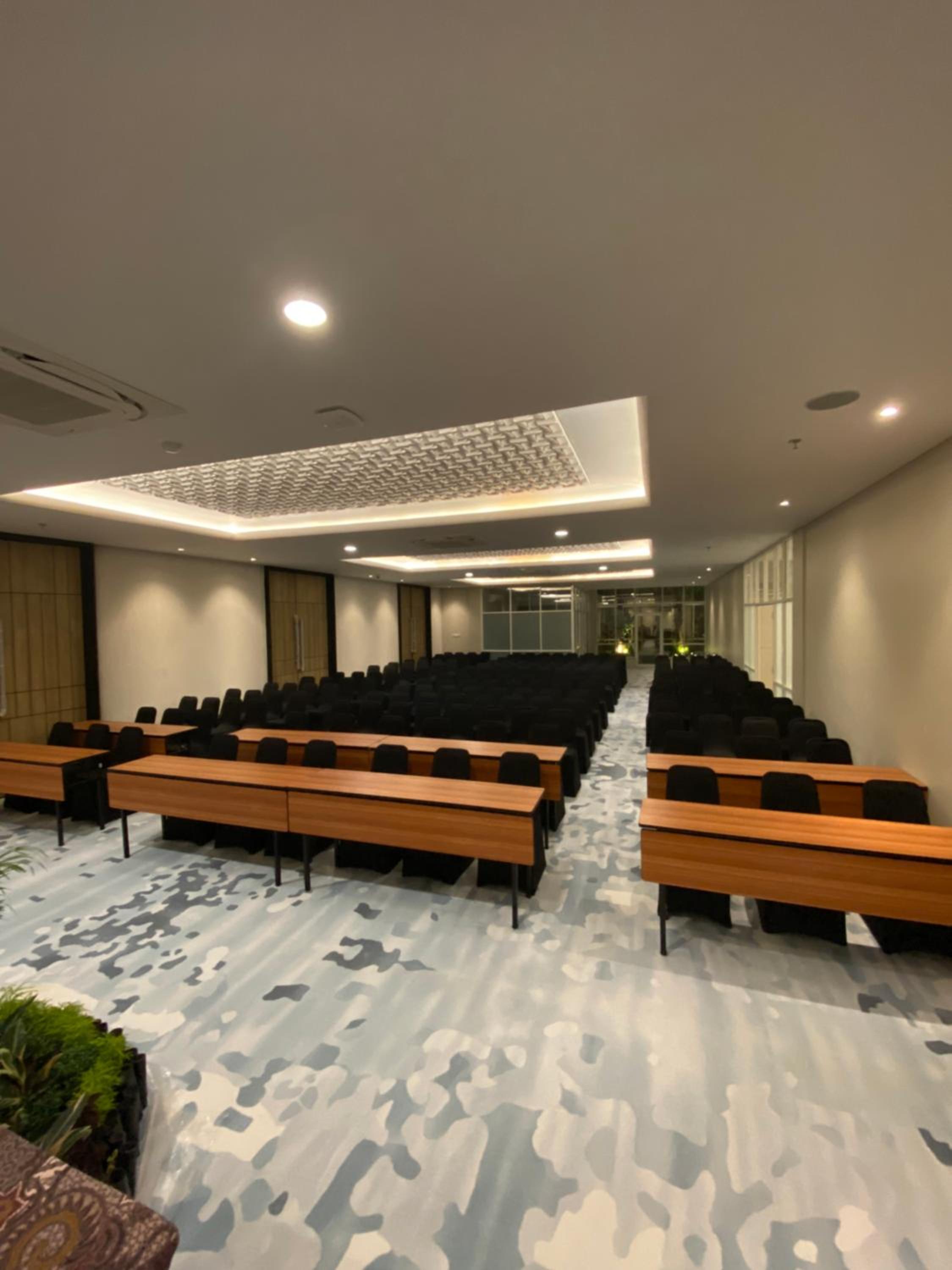 Trio Azana Style Hotel Kebumen 19/50
