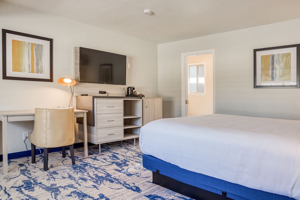 Creekside Inn Downtown 9/42