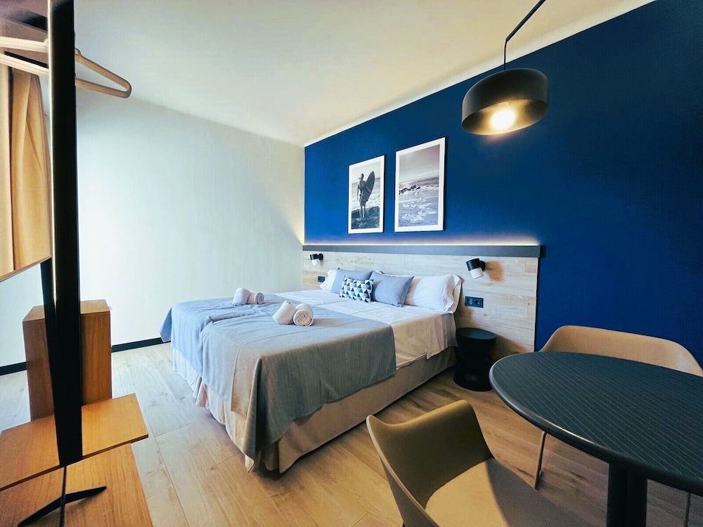 2 Bedrooms, Superior, Suite, 4 Beds, Terrace, Hotel Lis 6/10