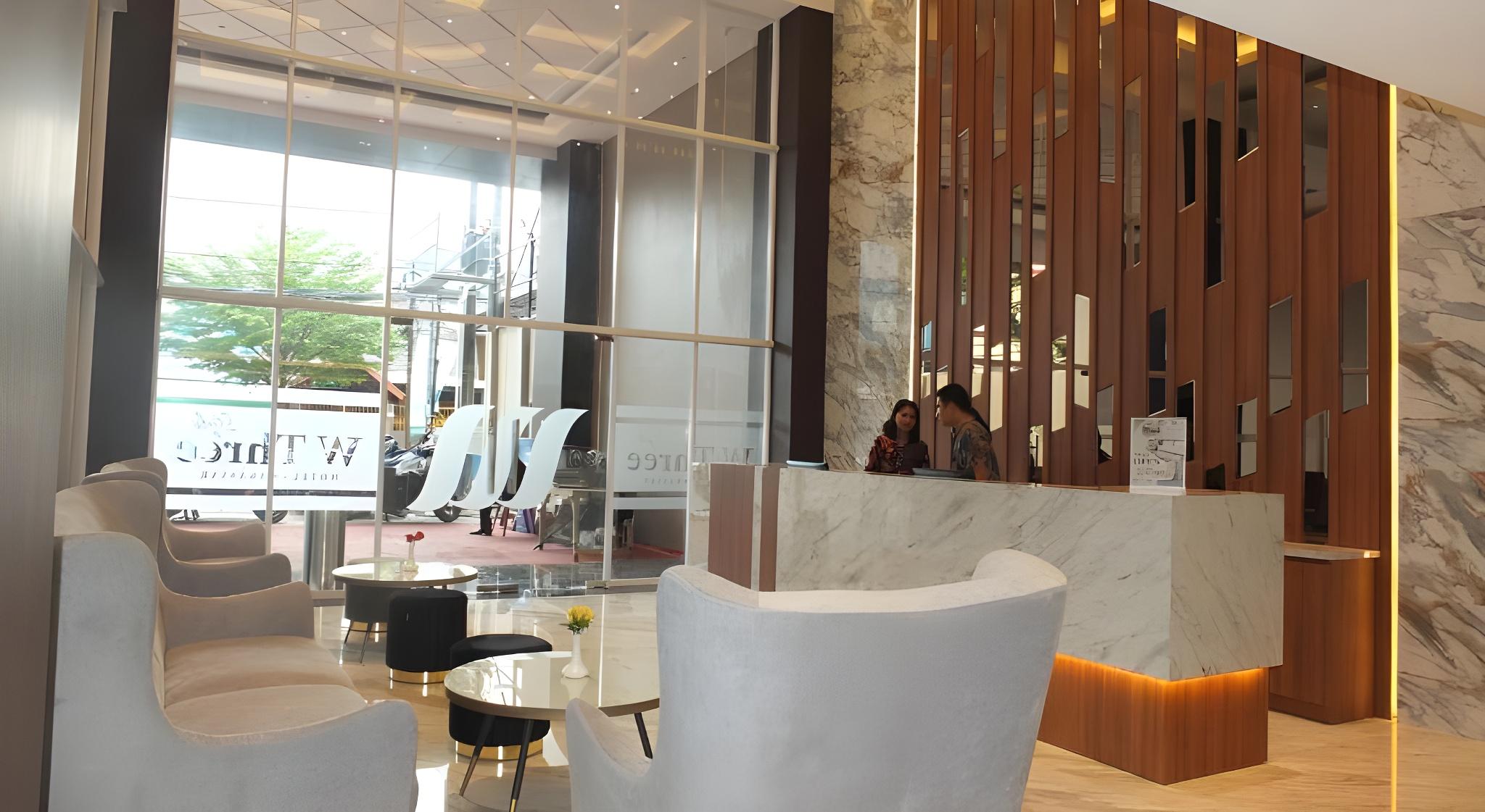 W Three Style Hotel Makassar 19/23