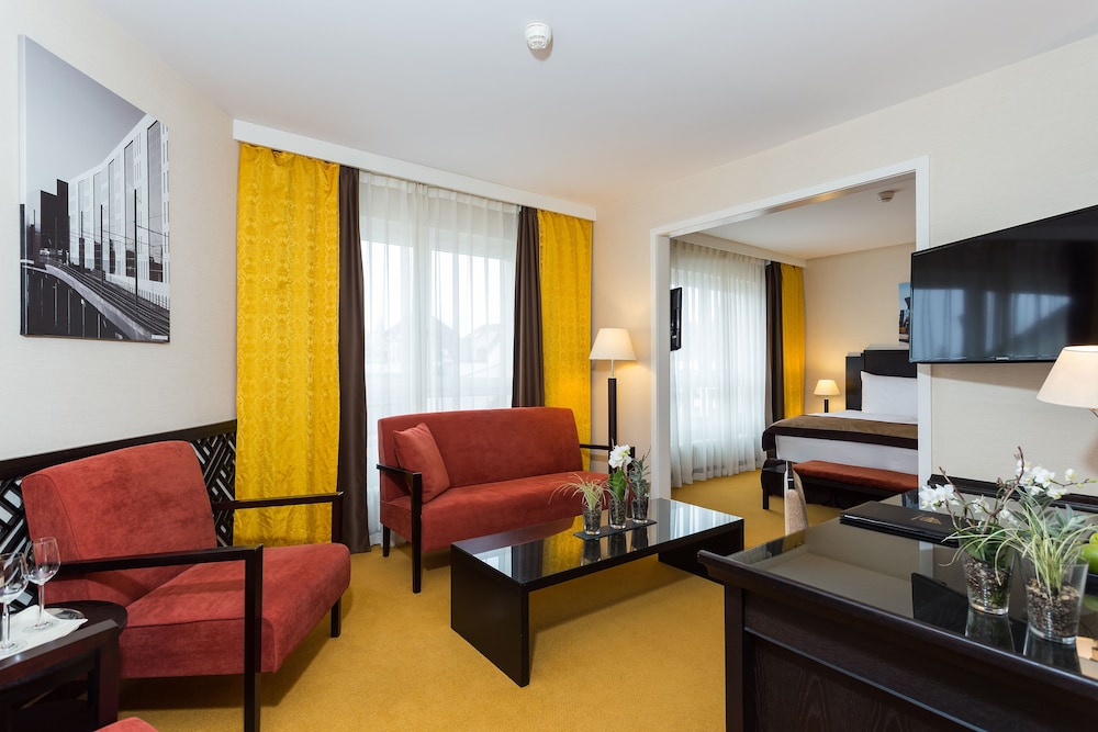 HOTEL EULER 30/43