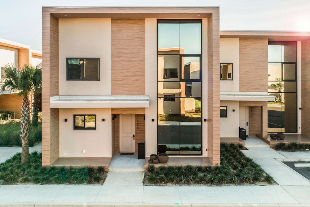 Magic Village Views Trademark Collection by Wyndham in KISSIMMEE - FL