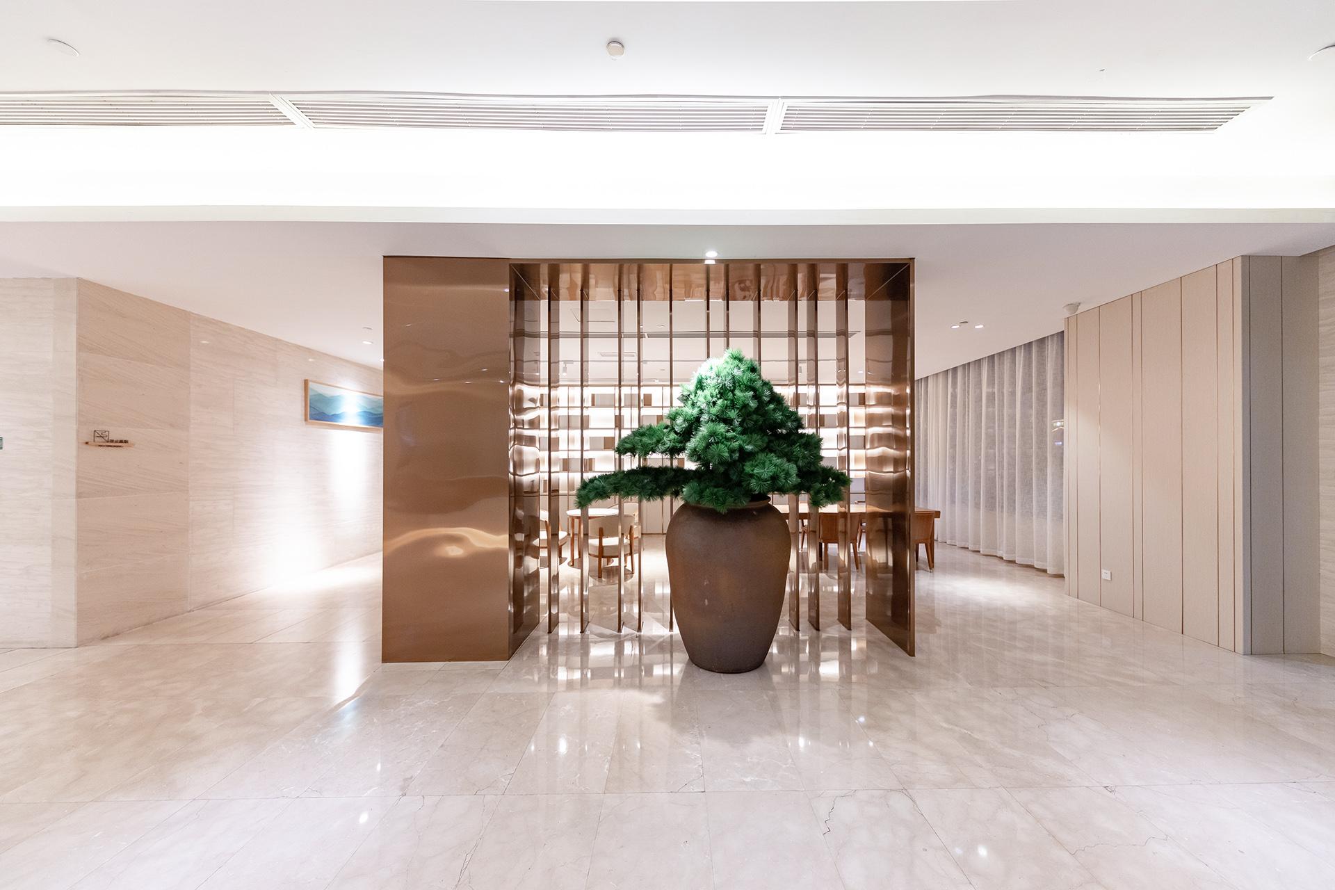 Ji Hotel (Shanghai Jiayi Road subway station) 4/36