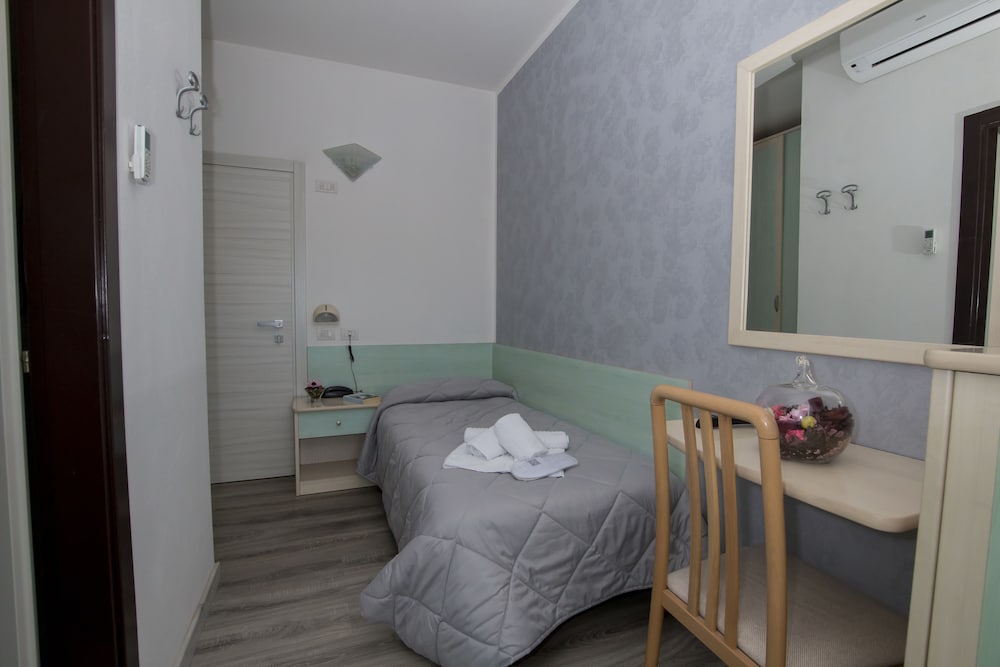 Hotel New Zanarini 26/26