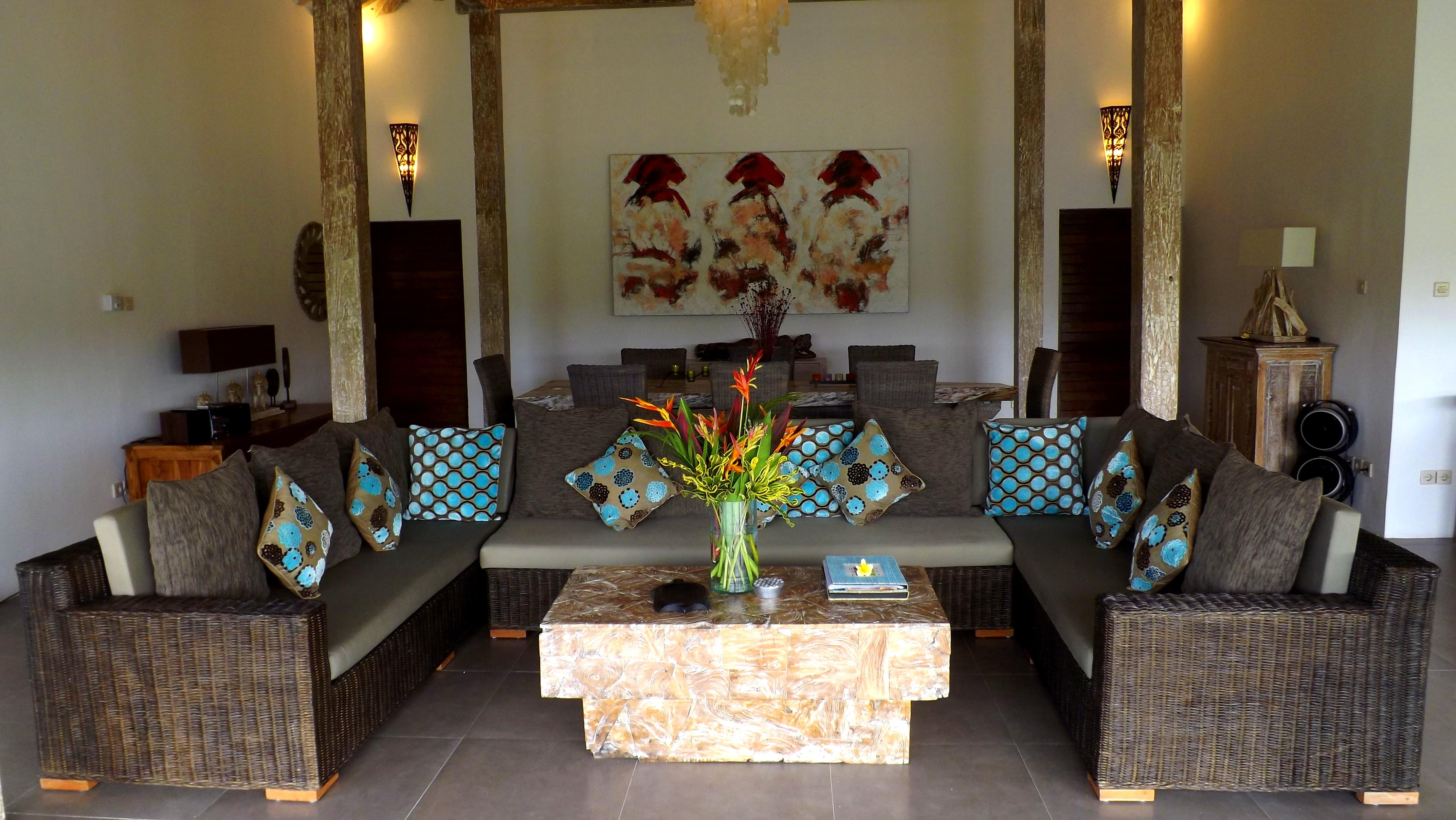 UNITED COLORS OF BALI 12/30