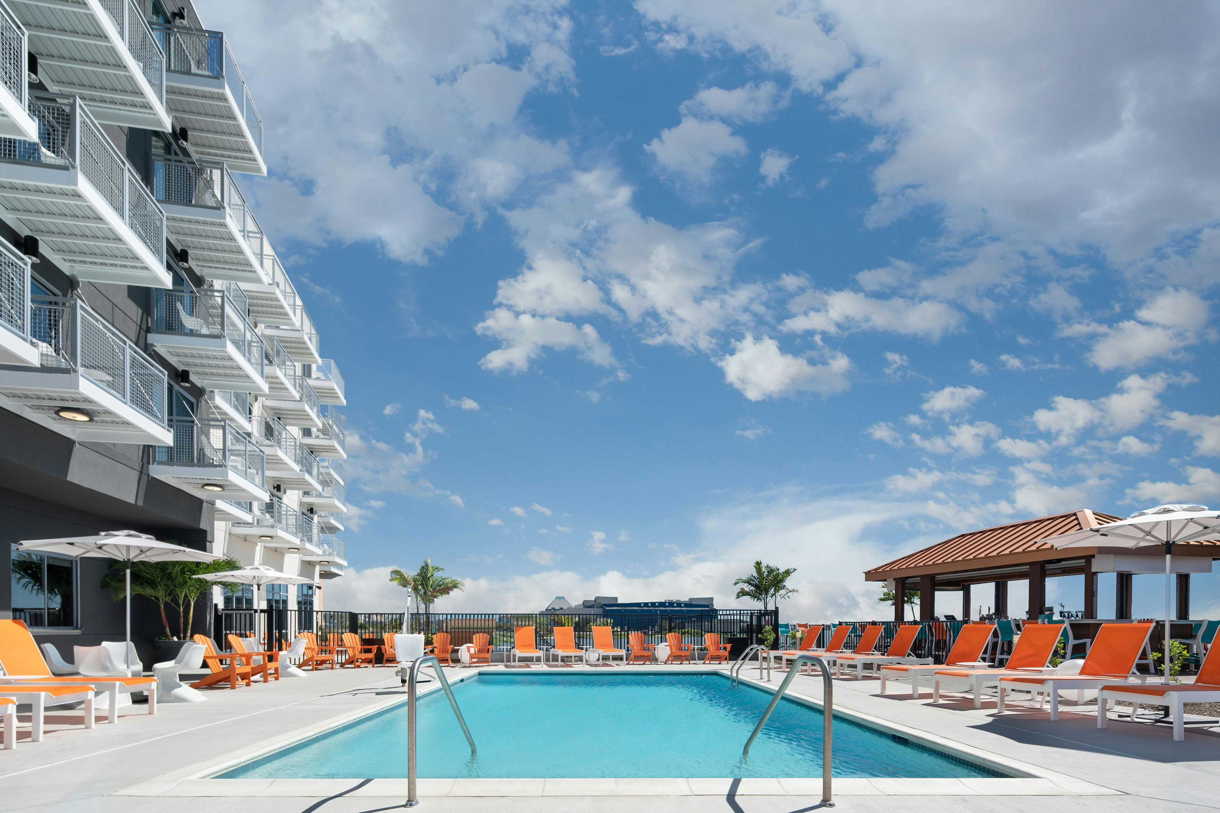 Aloft Ocean City 69/69