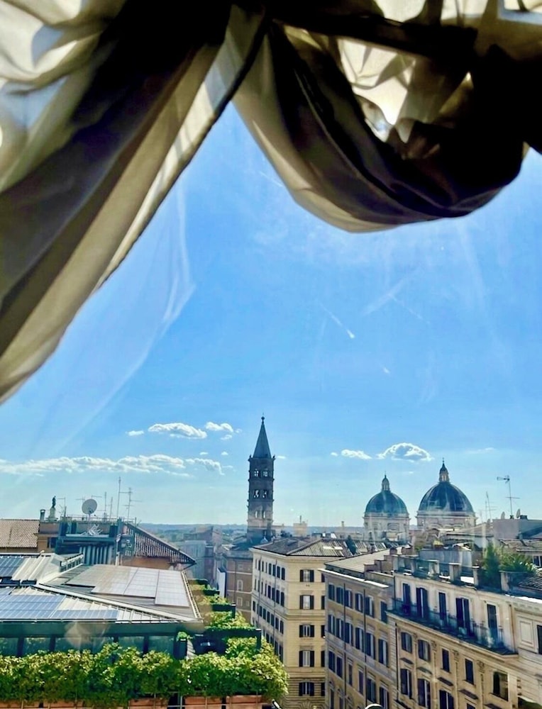 Hotel Champagne Palace in ROME
