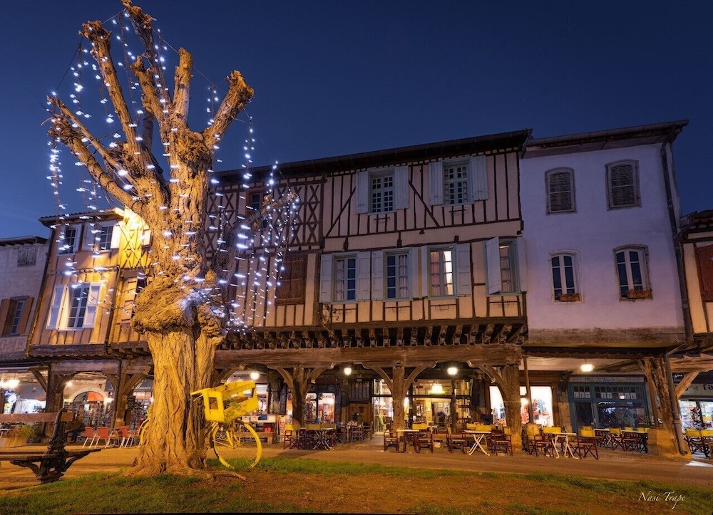 La Maison Des Consuls 1/50