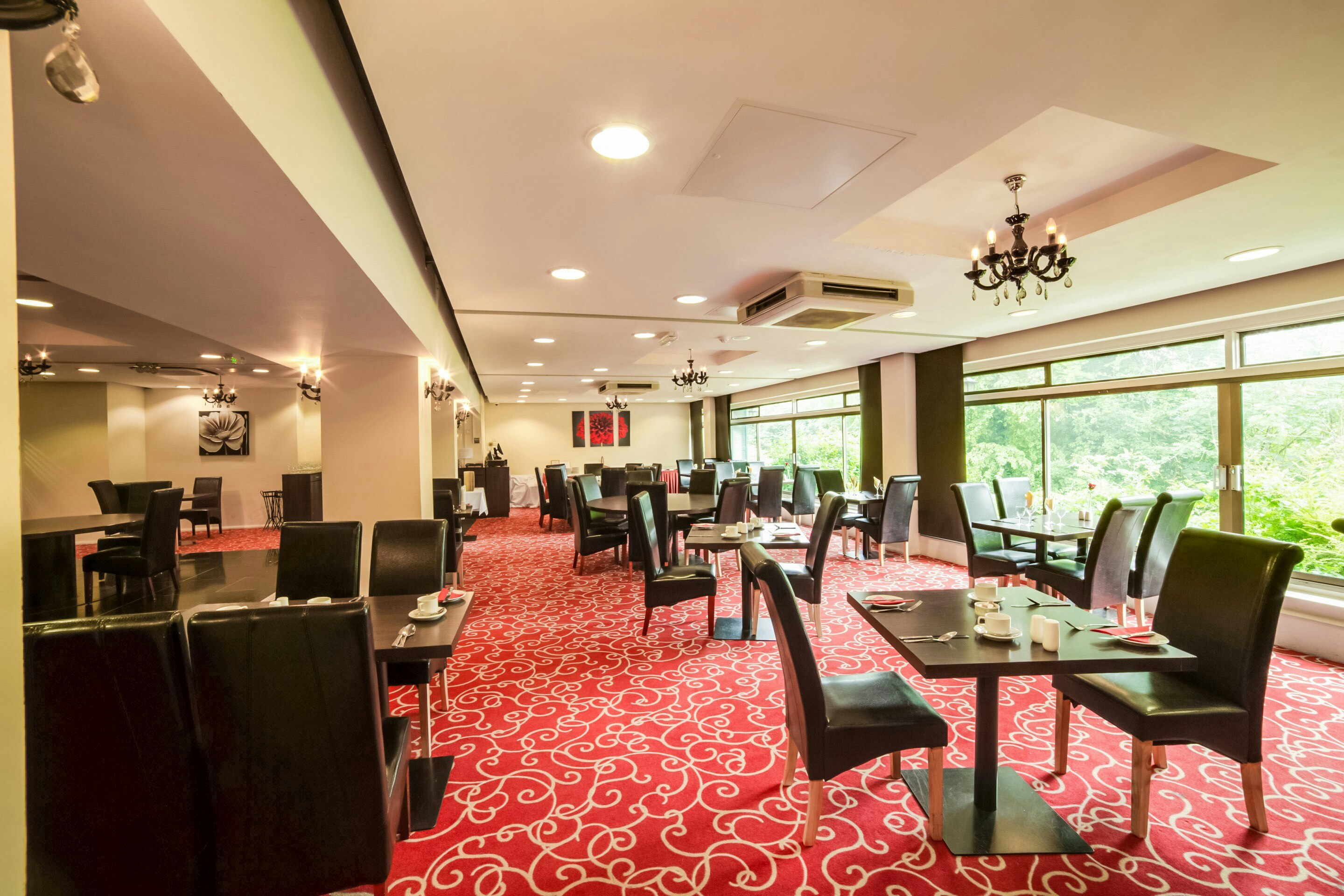 OYO The Bridge House Hotel 19/28