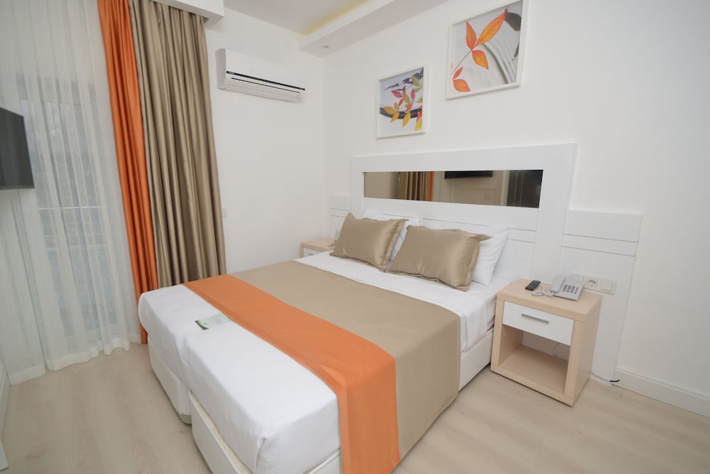 DOCS HOTEL KEMER 22/58