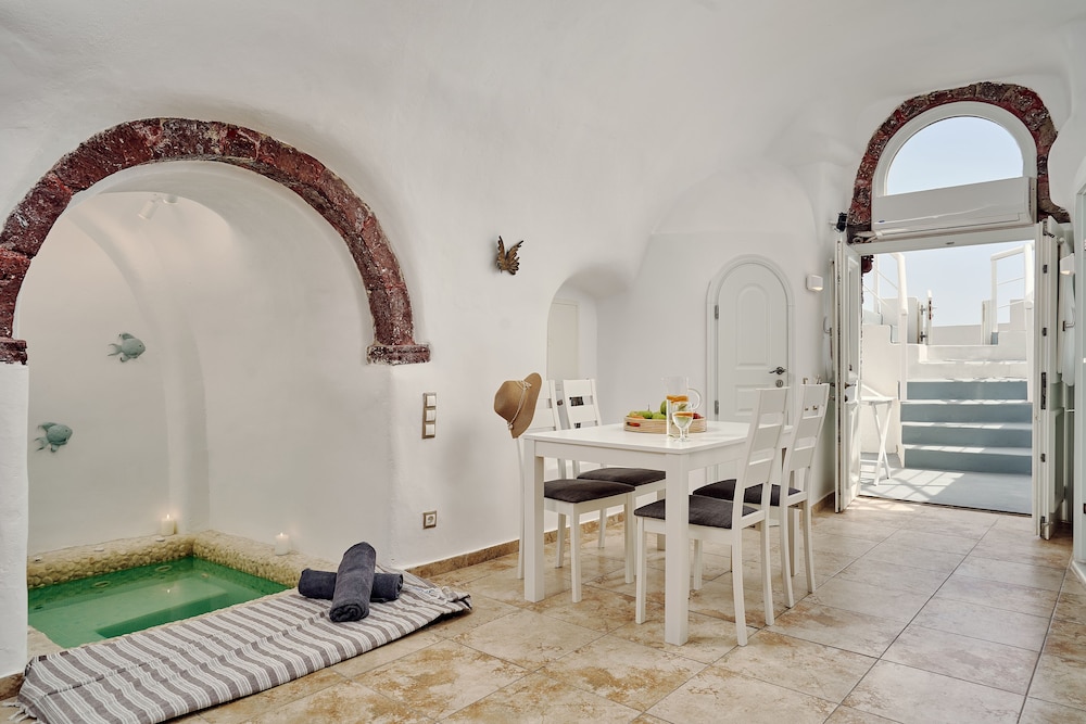 Santorini Mansion 18/33