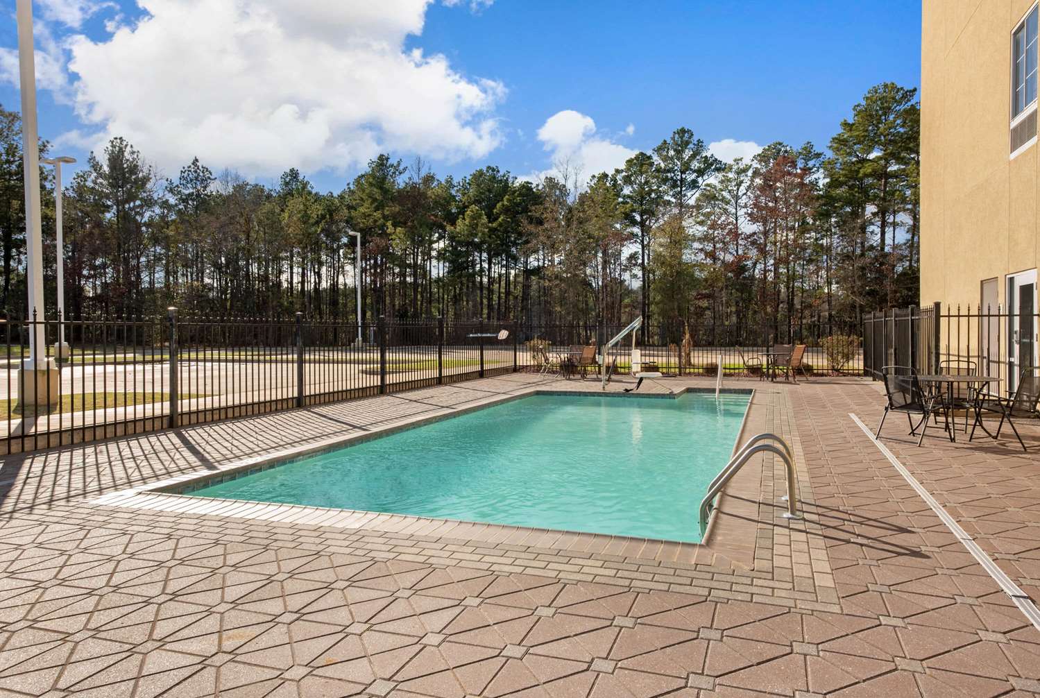 La Quinta Inn & Suites by Wyndham West Monroe 22/41