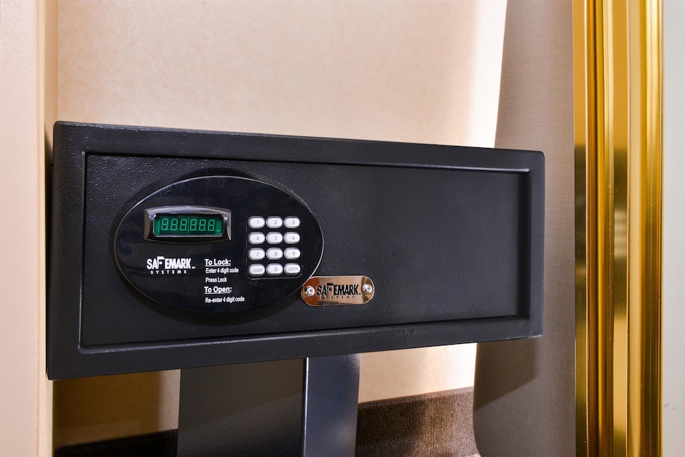 Best Western Hollywood Plaza Inn - Hollywood Walk of Fame Hotel-LA 19/37
