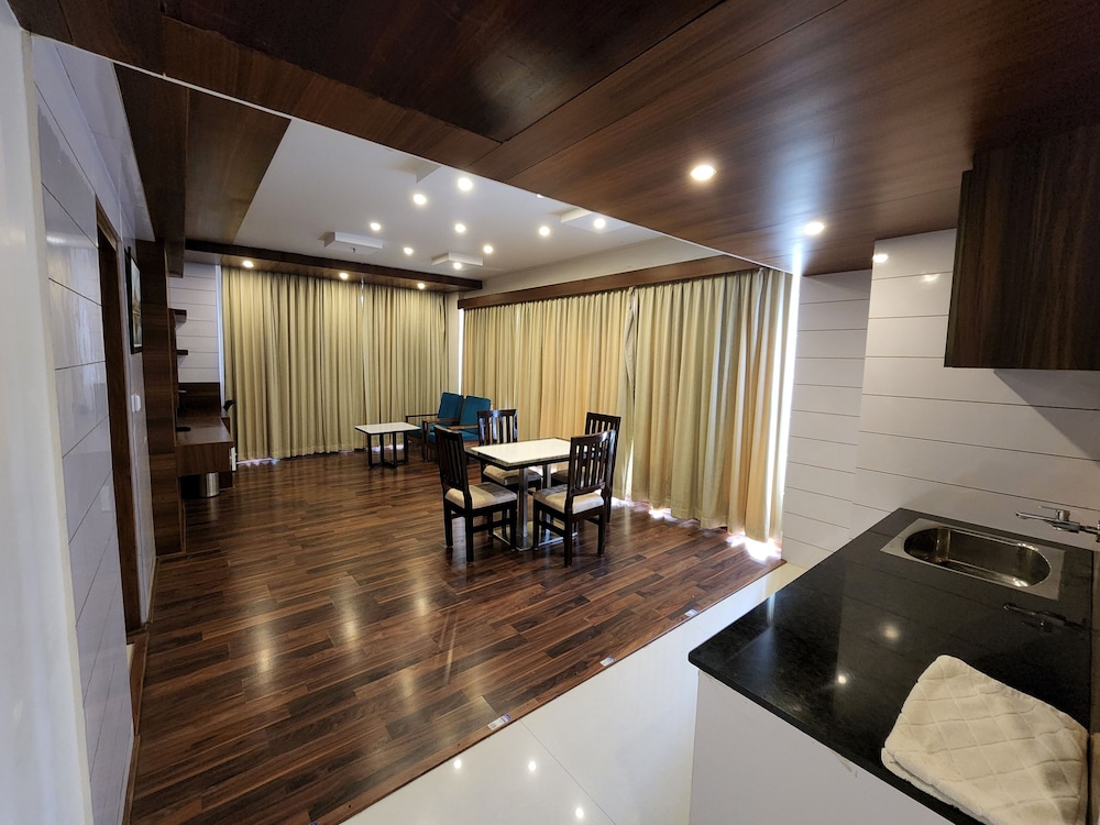 Hotel Preethi International 7/50