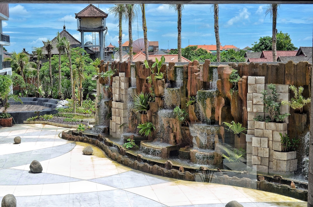 TS Suites Seminyak Bali 40/45