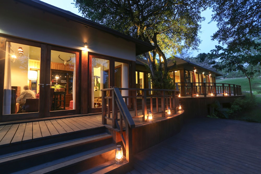 Lake Duluti Lodge 30/43