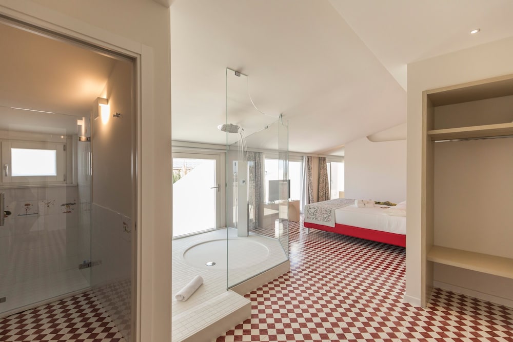 Suite Hotel L Oasi Di Riaci - Adults Only 41/47