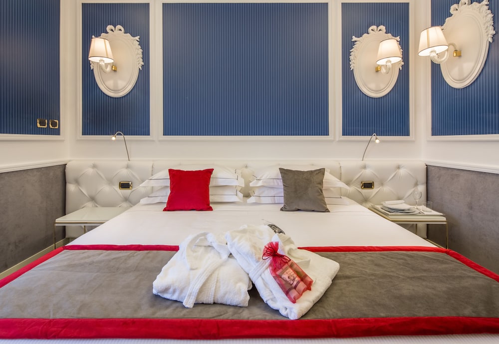 Grande Albergo Roma 59/69