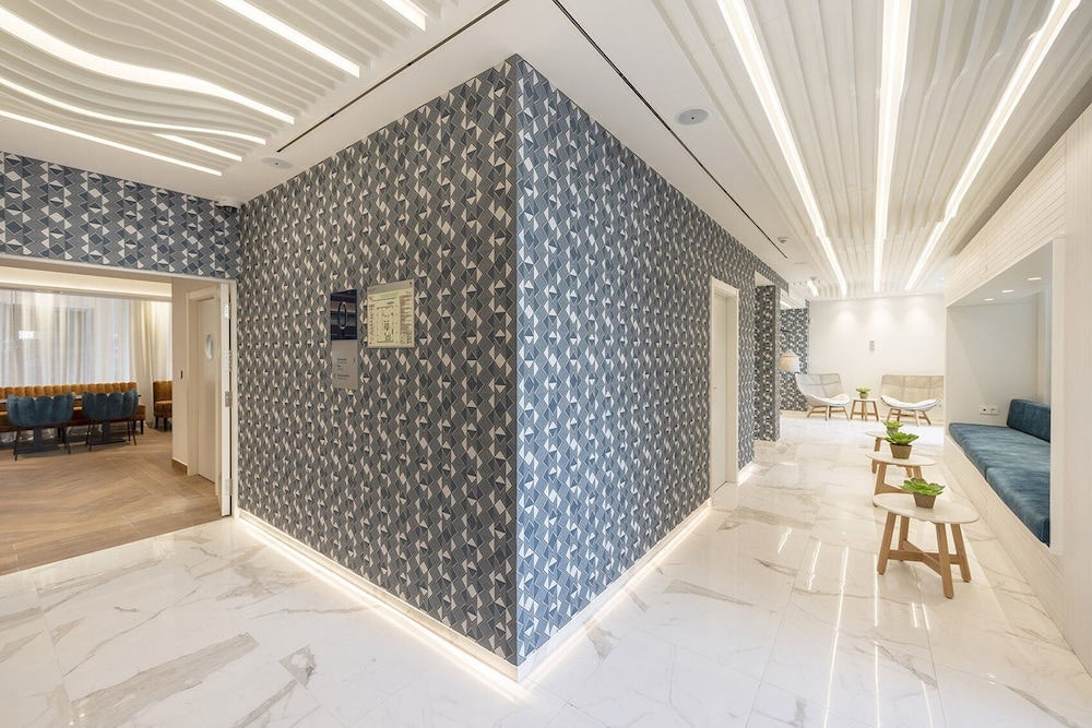 Eurostars Mediterranea Plaza 12/79