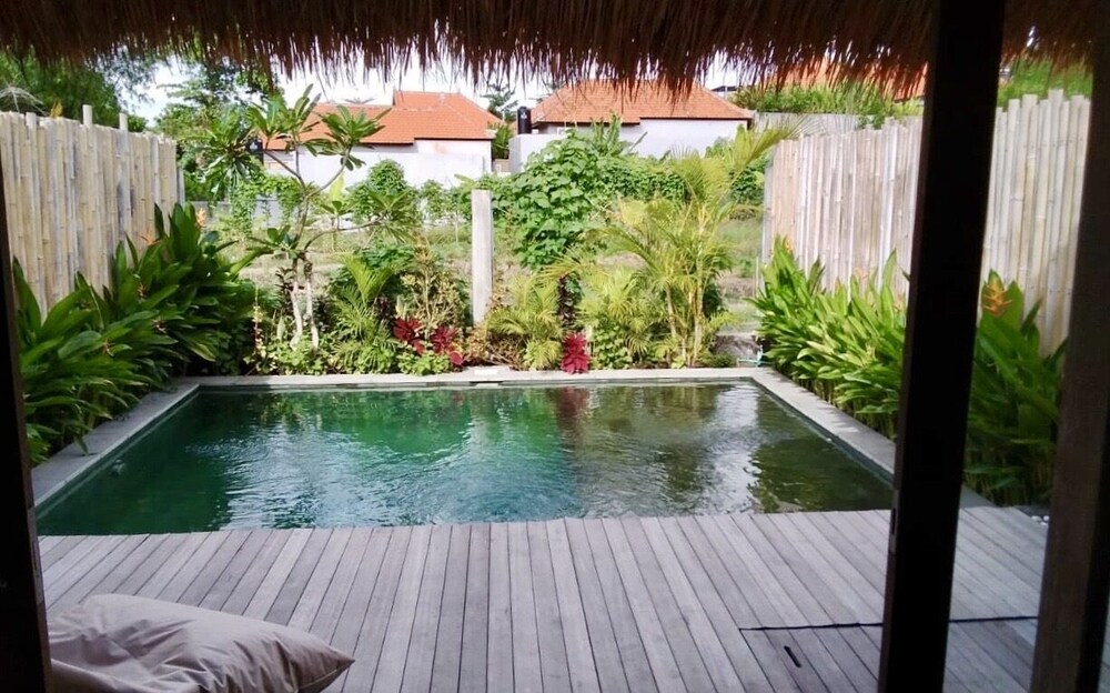 BoBos Villa 44/50