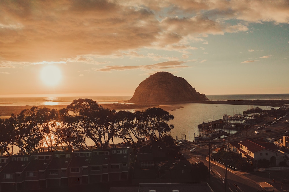 Travelodge Morro Bay 40/55