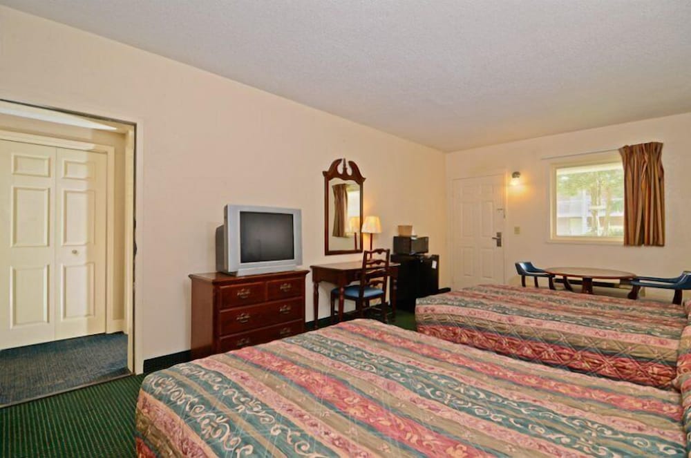Motel6 Sandersville, GA 44/59