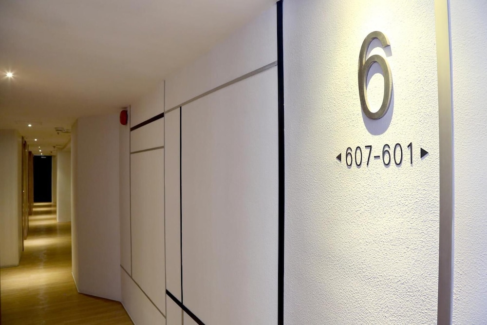 Bluejay Residences 31/40