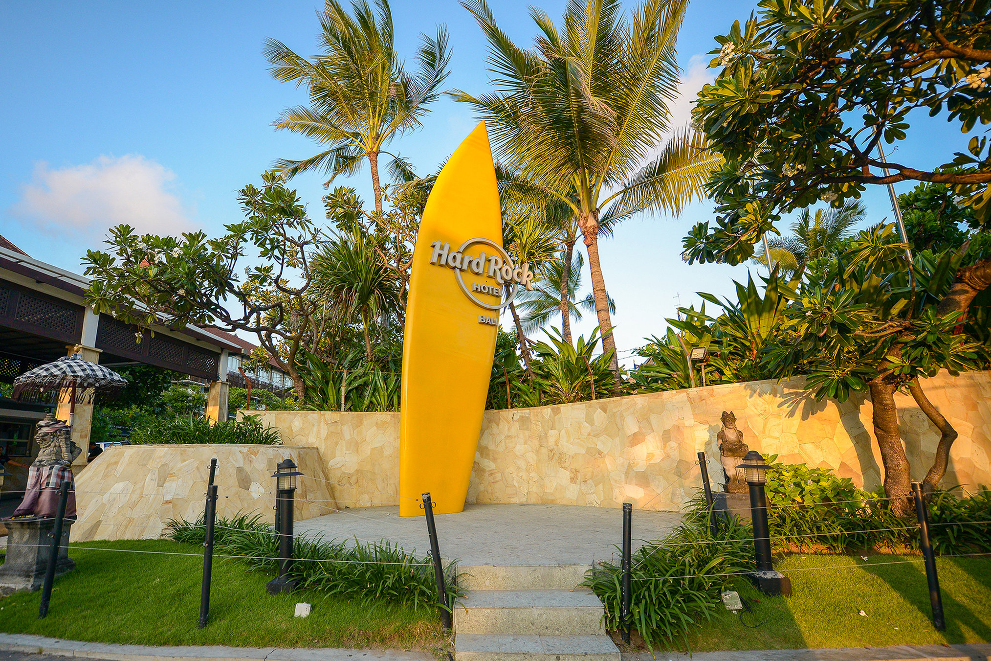 HARD ROCK HOTEL BALI 88/91
