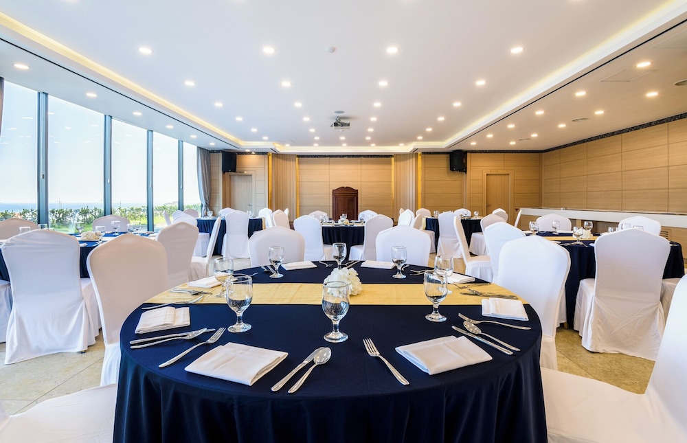 UNI HOTEL JEJU 56/69