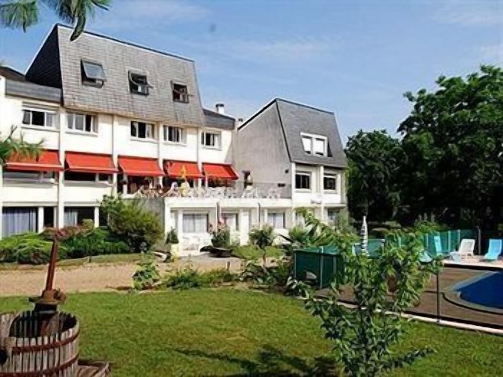 LOGIS HÔTEL LA LONGUE VUE 40/45