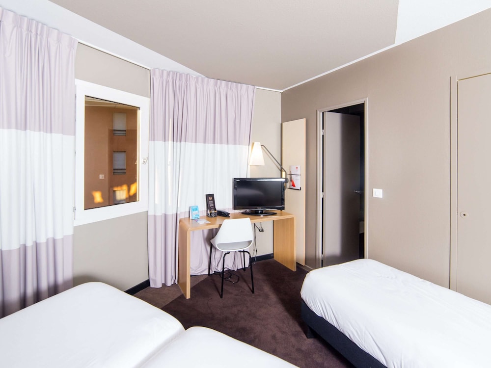 STANDARD, TWIN BEDS